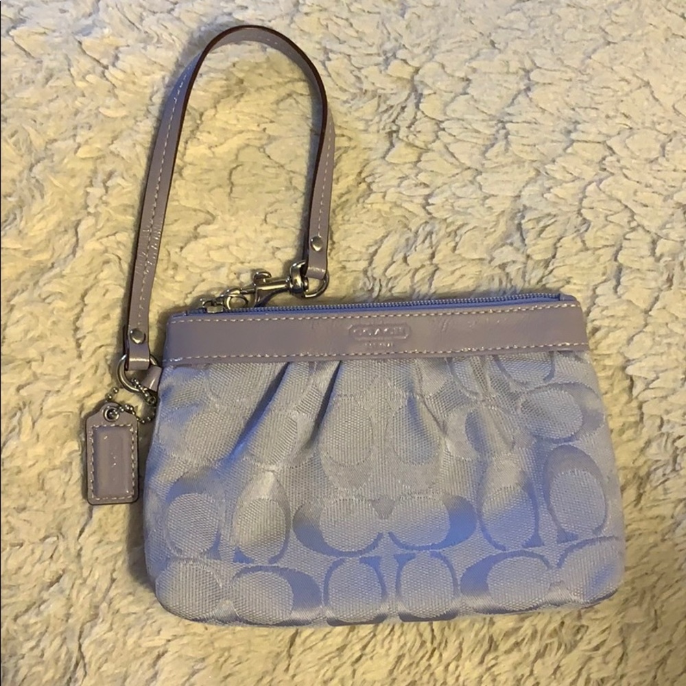 Lavender Coach Wallet💜